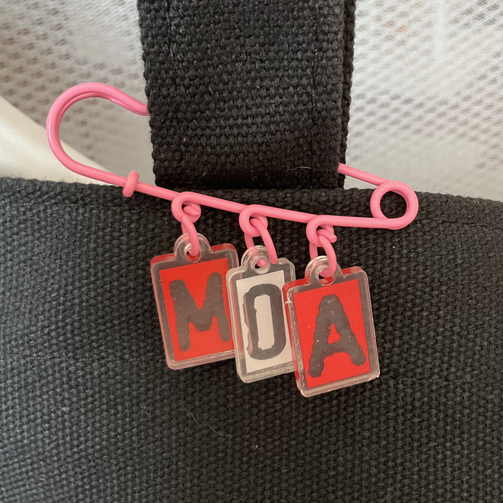 ins彩色MOA大别针 🧷